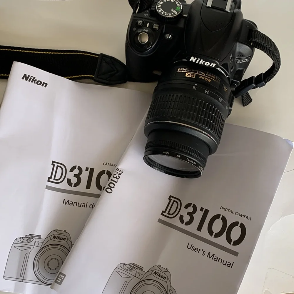 Nikon 3100 Digital Camera with lens